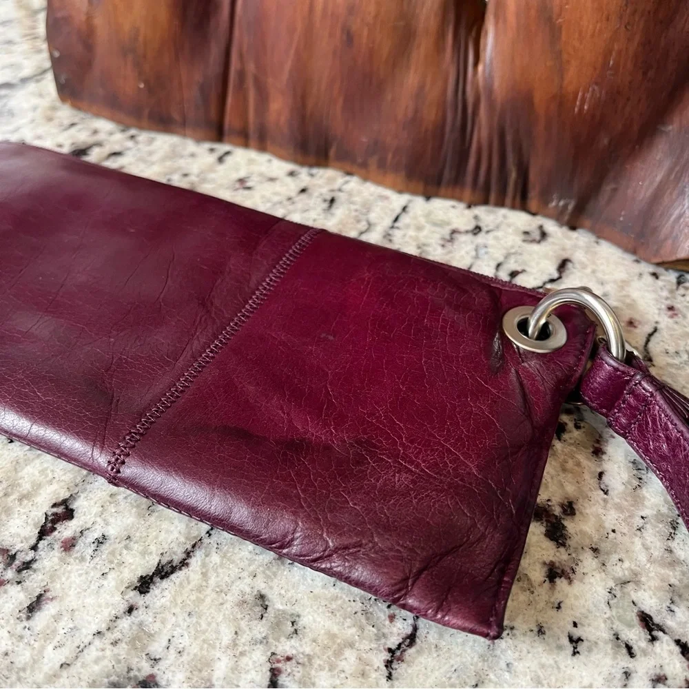 Vintage HOBO Vida Wristlet - Picture 6 of 10